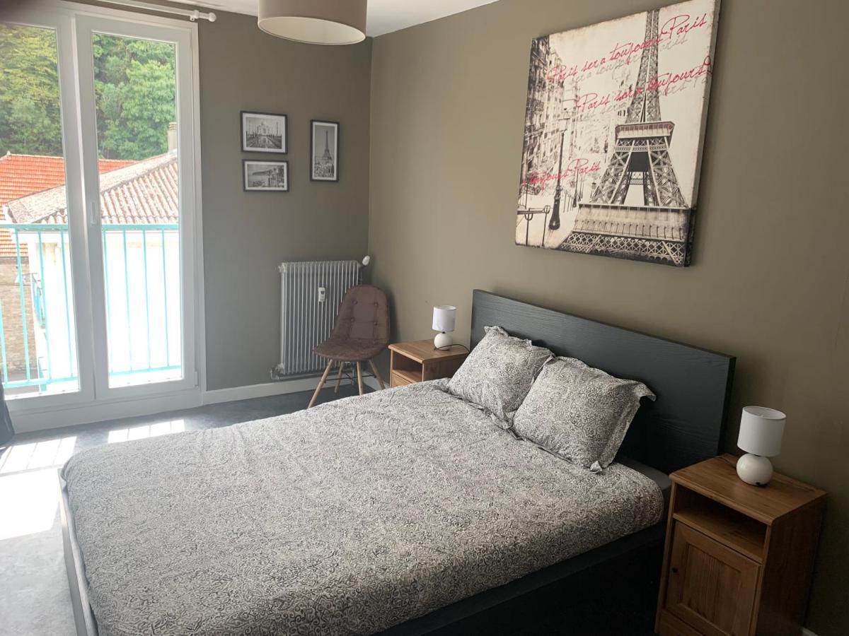Appartement Tout Confort Dans Une Residence Calme Givet Ngoại thất bức ảnh