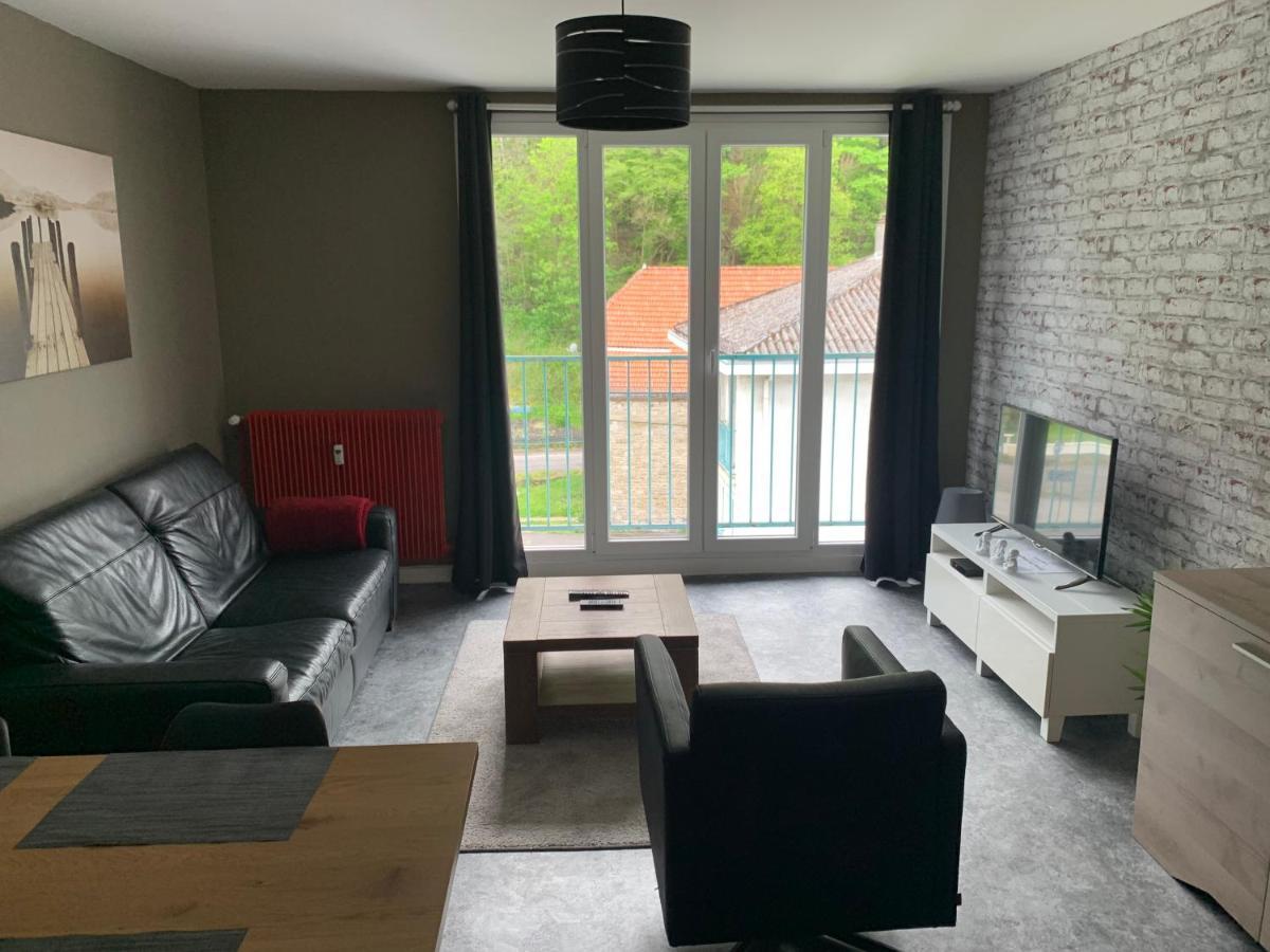 Appartement Tout Confort Dans Une Residence Calme Givet Ngoại thất bức ảnh